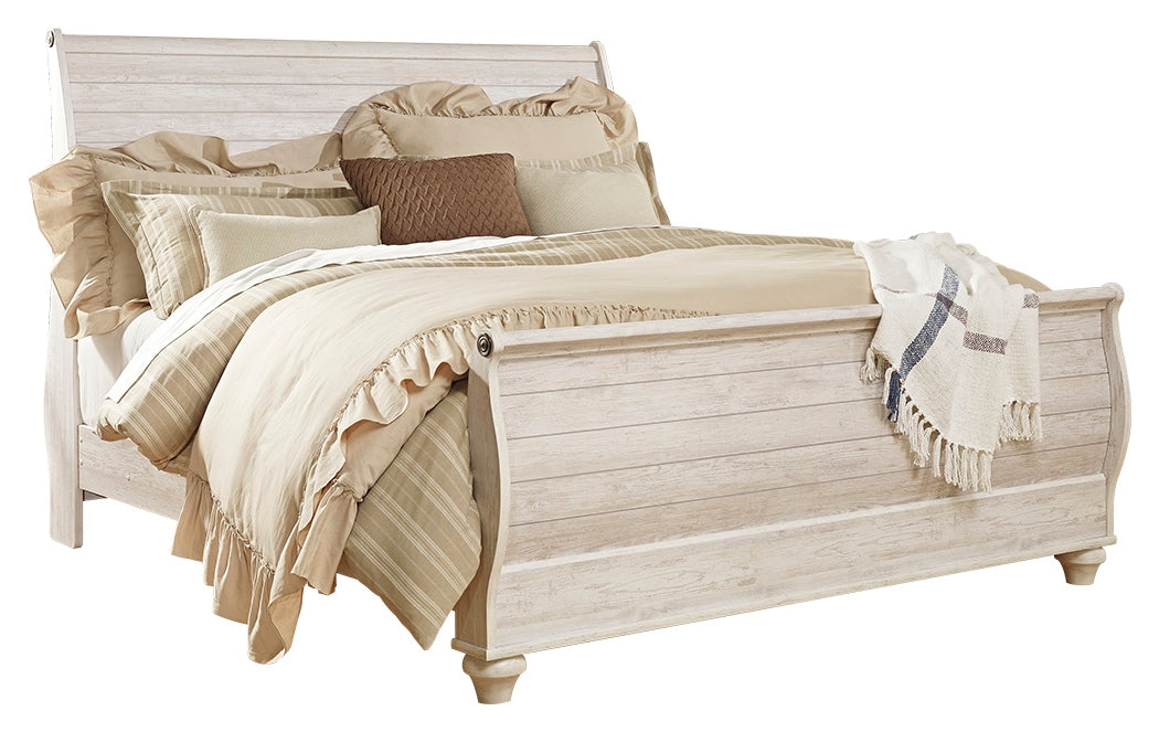 Willowton King Sleigh Bed with Mirrored Dresser and Chest in Whitewash - PKG004383