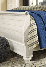 Willowton Queen Sleigh Bed with Dresser in Whitewash from Ashley - Luna Furniture