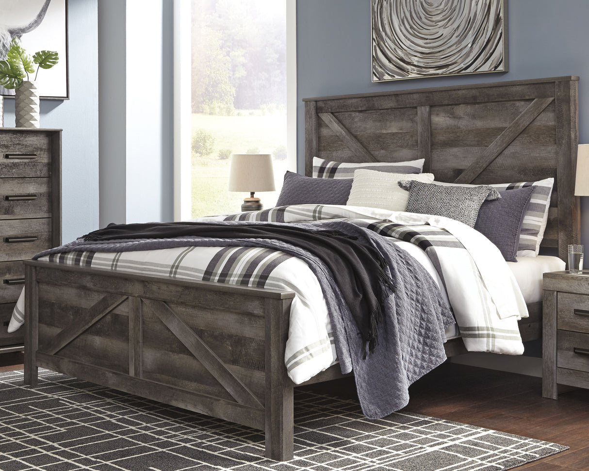 Wynnlow King Crossbuck Panel Bed with Mirrored Dresser, Chest and Nightstand in Gray from Ashley - Luna Furniture