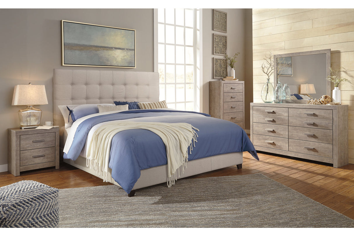 Dolante Beige Queen Upholstered Bed -  - Luna Furniture