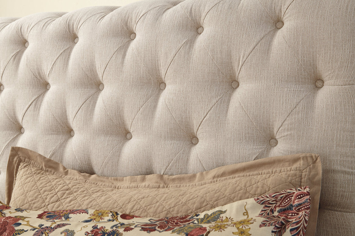 Willenburg Linen Queen Upholstered Sleigh Bed from Ashley - Luna Furniture