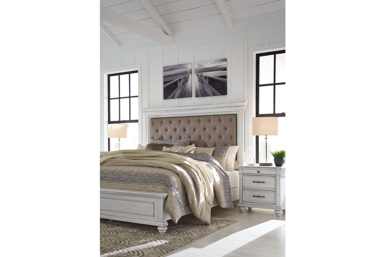 Signature Design by Ashley Kanwyn 4 Piece King Bedroom Set in