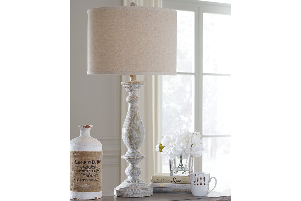 Bernadate table shops lamp