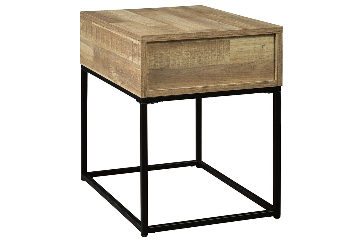 Gerdanet Natural End Table -  - Luna Furniture