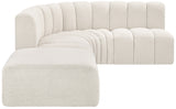 Arc Boucle Fabric 5pc. Sectional Cream from Meridian - Luna Furniture