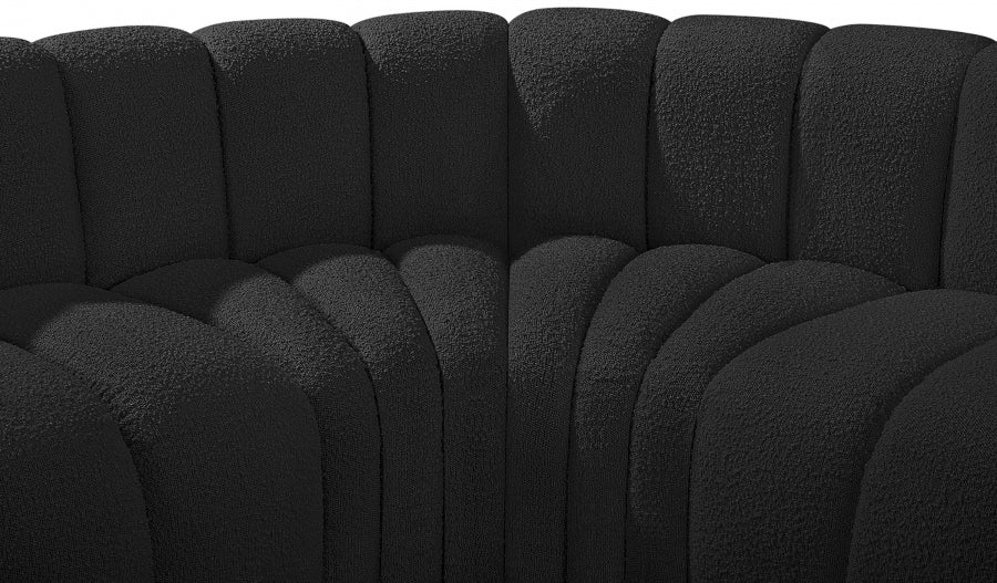 Arc Boucle Fabric 7pc. Sectional Black from Meridian - Luna Furniture