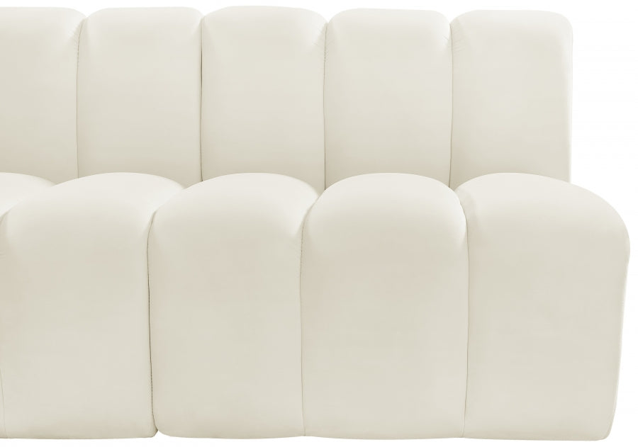 Arc Velvet 2pc. Sectional Cream from Meridian - Luna Furniture