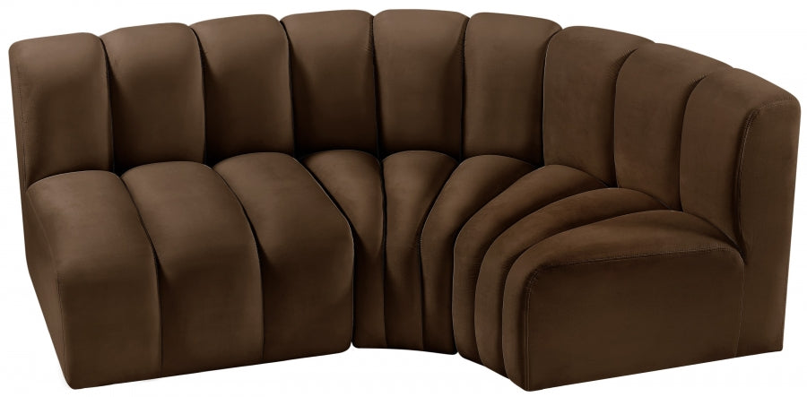 Arc Velvet 3pc. Sectional Brown from Meridian - Luna Furniture