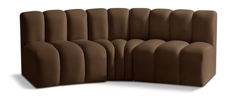 Arc Velvet 3pc. Sectional Brown from Meridian - Luna Furniture