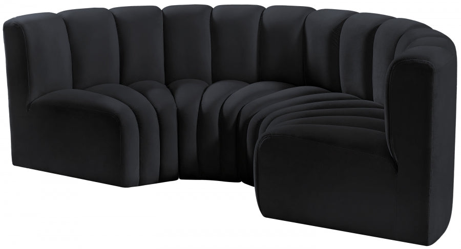 Arc Velvet 4pc. Sectional Black from Meridian - Luna Furniture