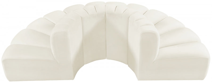 Arc Velvet 4pc. Sectional Cream from Meridian - Luna Furniture