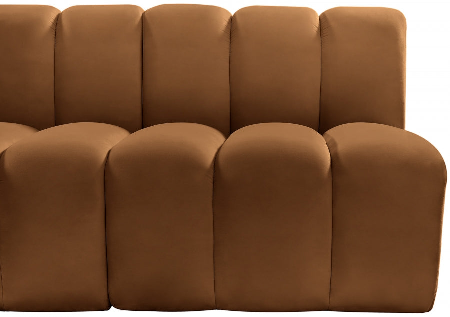 Arc Velvet 4pc. Sectional Saddle from Meridian - Luna Furniture