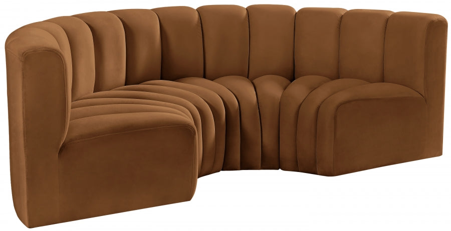 Arc Velvet 4pc. Sectional Saddle from Meridian - Luna Furniture