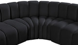 Arc Velvet 5pc. Sectional Black from Meridian - Luna Furniture