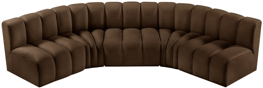 Arc Velvet 5pc. Sectional Brown from Meridian - Luna Furniture