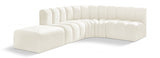 Arc Velvet 5pc. Sectional Cream from Meridian - Luna Furniture