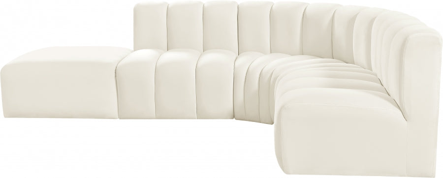 Arc Velvet 5pc. Sectional Cream from Meridian - Luna Furniture