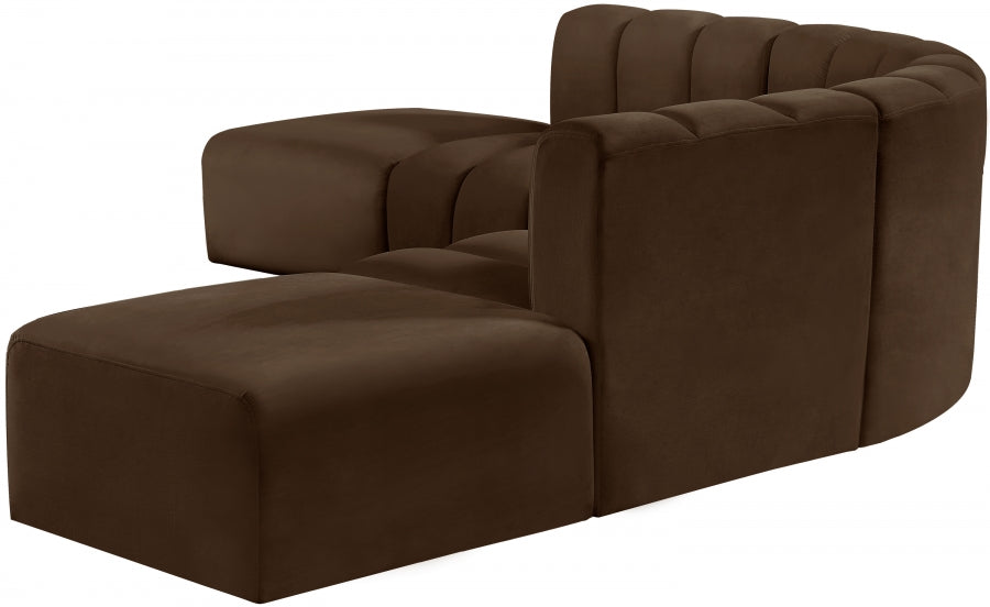 Arc Velvet 6pc. Sectional Brown from Meridian - Luna Furniture