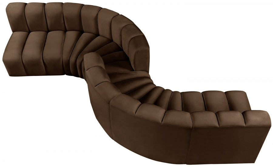 Arc Velvet 6pc. Sectional Brown from Meridian - Luna Furniture