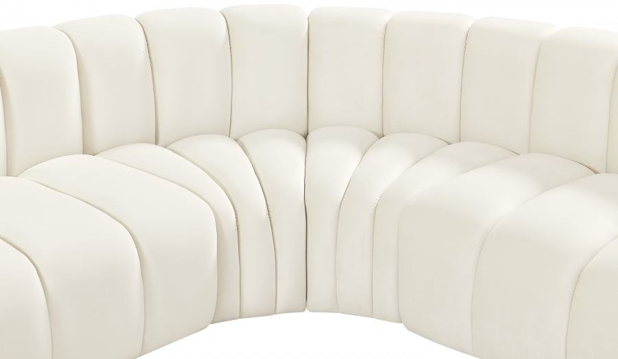 Arc Velvet 7pc. Sectional Cream from Meridian - Luna Furniture