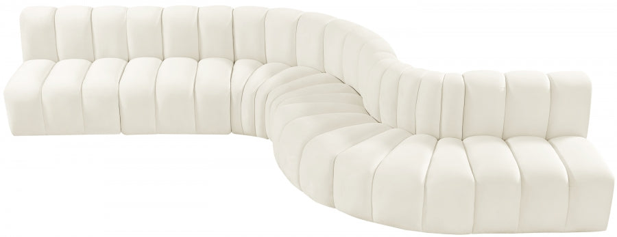 Arc Velvet 7pc. Sectional Cream from Meridian - Luna Furniture