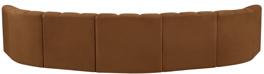 Arc Velvet 7pc. Sectional Saddle from Meridian - Luna Furniture