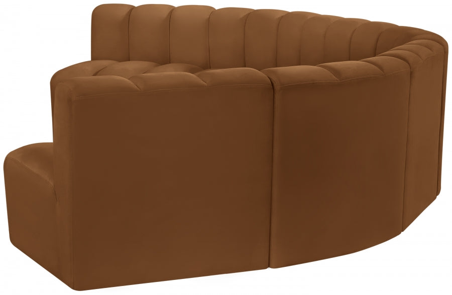 Arc Velvet 7pc. Sectional Saddle from Meridian - Luna Furniture