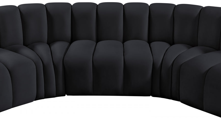 Arc Velvet 8pc. Sectional Black from Meridian - Luna Furniture