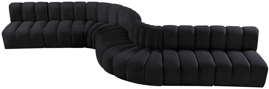 Arc Velvet 8pc. Sectional Black from Meridian - Luna Furniture