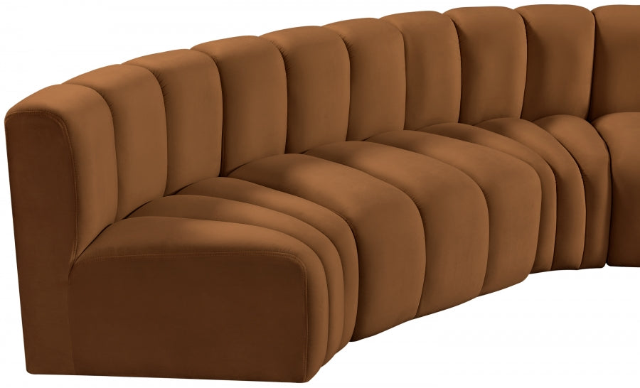 Arc Velvet 8pc. Sectional Saddle from Meridian - Luna Furniture