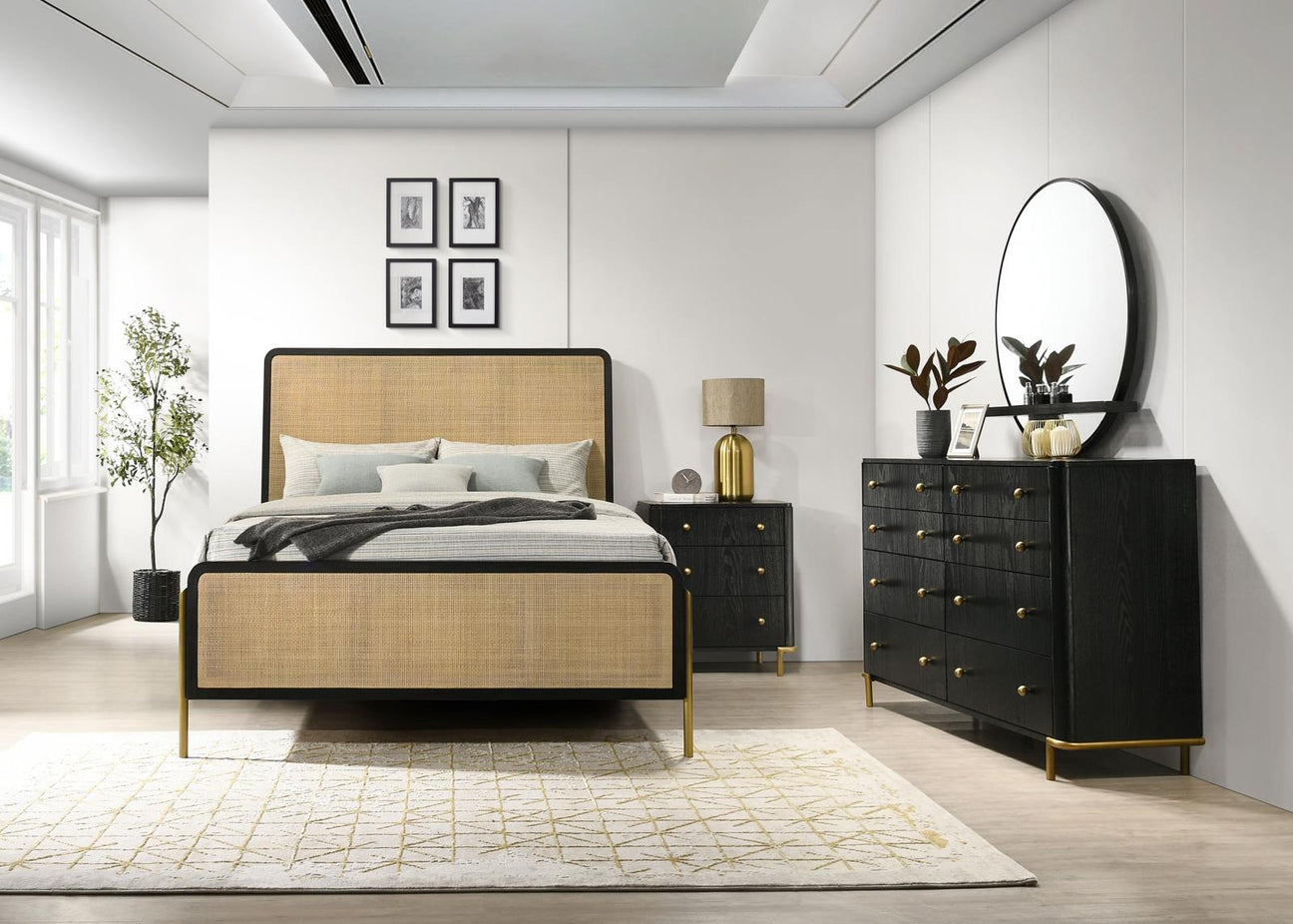 Arini Black/Natural 4-Piece Eastern King Bedroom Set from Coaster - Luna Furniture