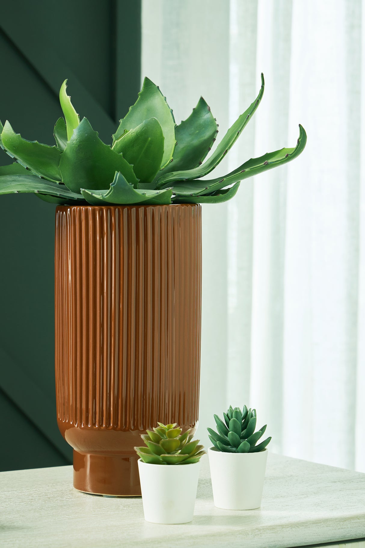 Avalyah Burnt Umber Vase from Ashley - Luna Furniture