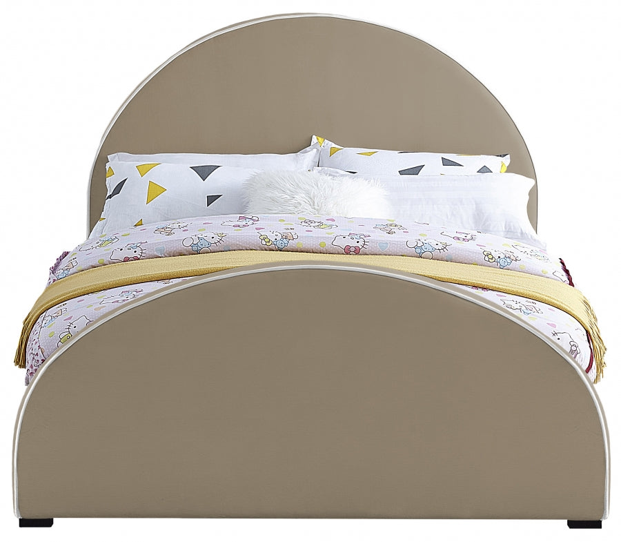 Brody Beige Velvet Full Bed from Meridian - Luna Furniture