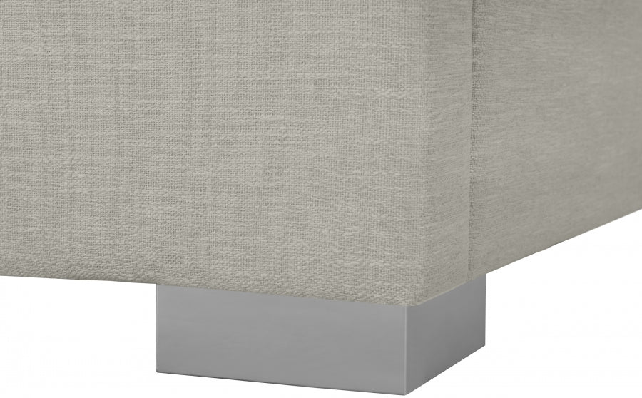 Crosby Beige Linen Textured Queen Bed from Meridian - Luna Furniture