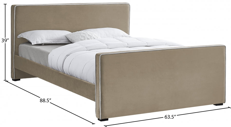 Dillard Beige Velvet Queen Bed from Meridian - Luna Furniture