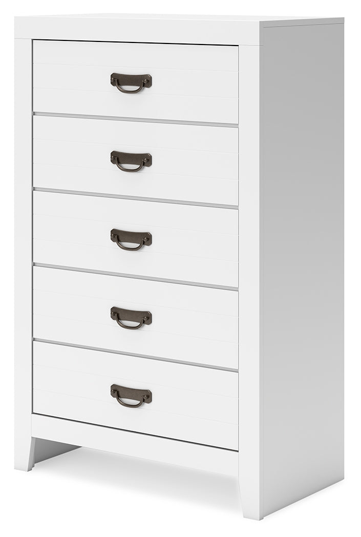 Binterglen White Chest of Drawers from Ashley - Luna Furniture