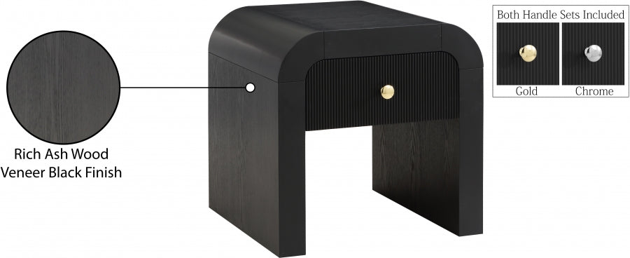 Artisto Black End Table from Meridian - Luna Furniture