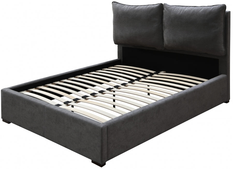 Misha Black Polyester Fabric Queen Bed from Meridian - Luna Furniture