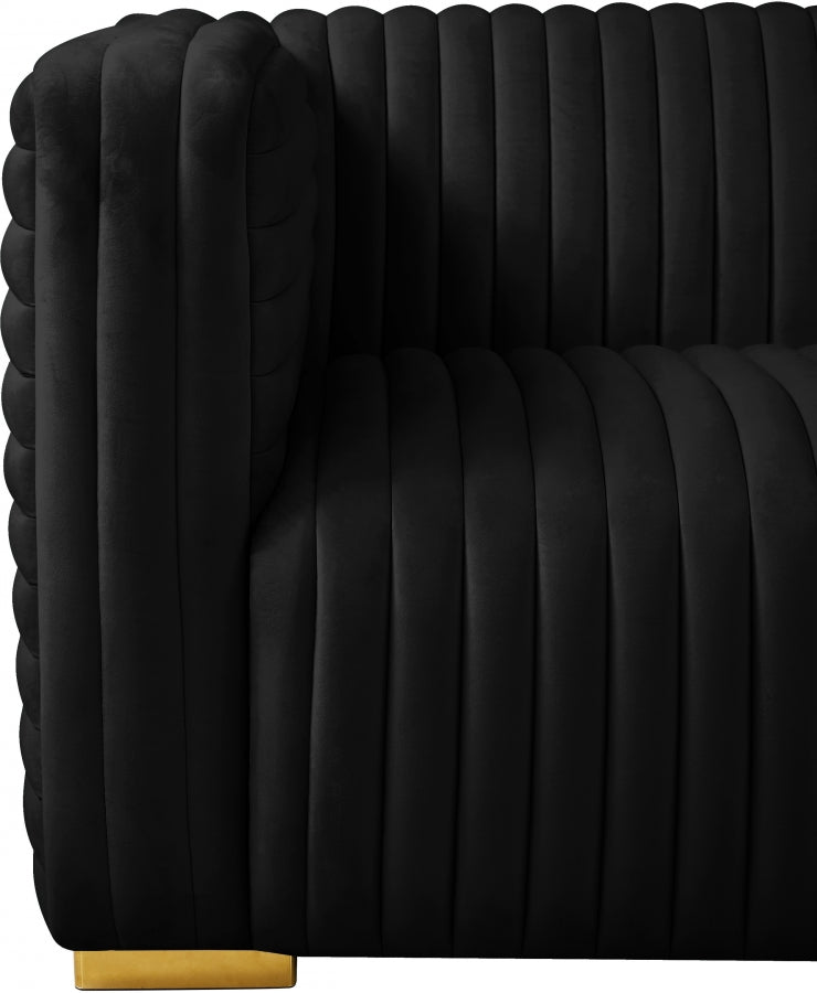 Ravish Black Velvet Loveseat from Meridian - Luna Furniture