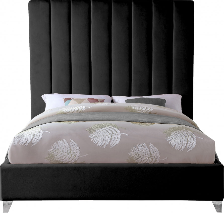 Via Black Velvet Full Bed from Meridian - Luna Furniture