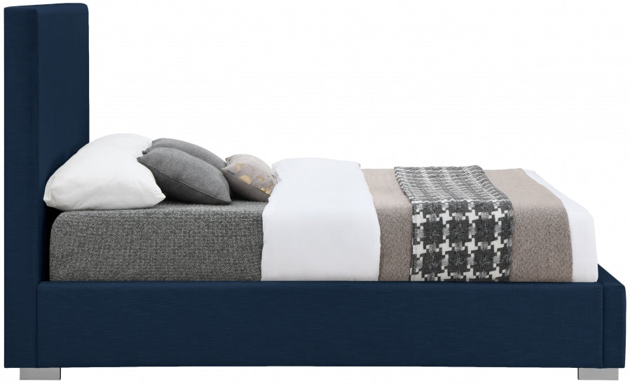 Crosby Blue Linen Textured Queen Bed from Meridian - Luna Furniture