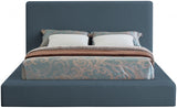 Blue Devin Linen Textured Fabric King Bed from Meridian - Luna Furniture