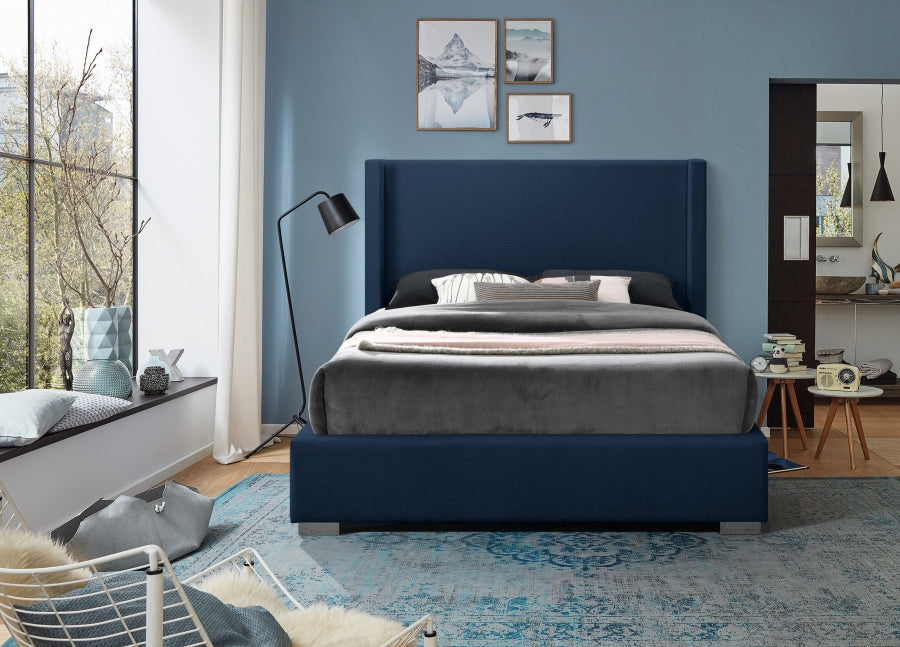 Royce Blue Linen Textured King Bed from Meridian - Luna Furniture