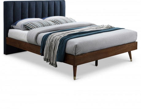 Vance Blue Mid-Century Modern Linen Textured King Bed from Meridian - Luna Furniture