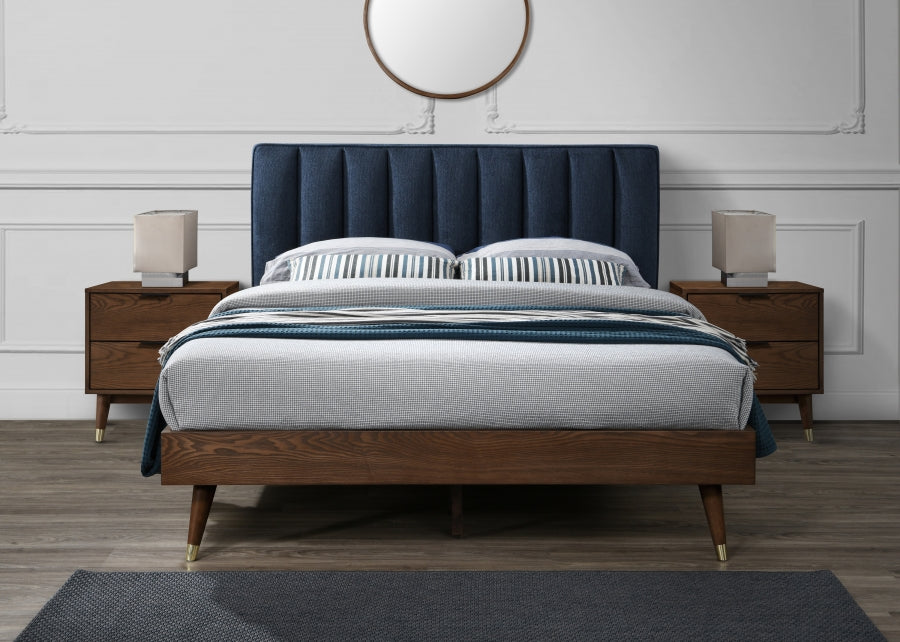 Vance Blue Mid-Century Modern Linen Textured King Bed from Meridian - Luna Furniture