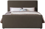 Brown Stylus Boucle Fabric Full Bed from Meridian - Luna Furniture