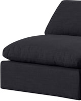 Comfy Linen Textured Fabric Sectional Black from Meridian - Luna Furniture