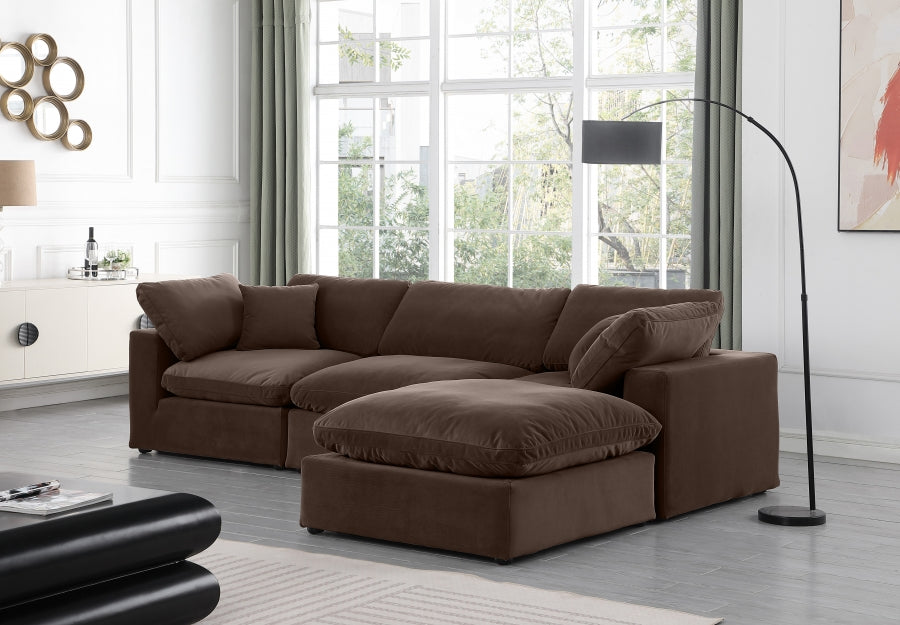 Comfy Velvet Sectional Brown from Meridian - Luna Furniture