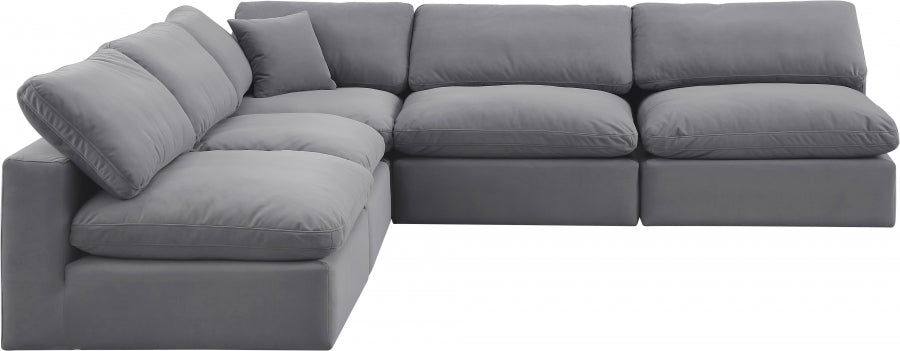 Comfy Velvet Sectional Grey from Meridian - Luna Furniture