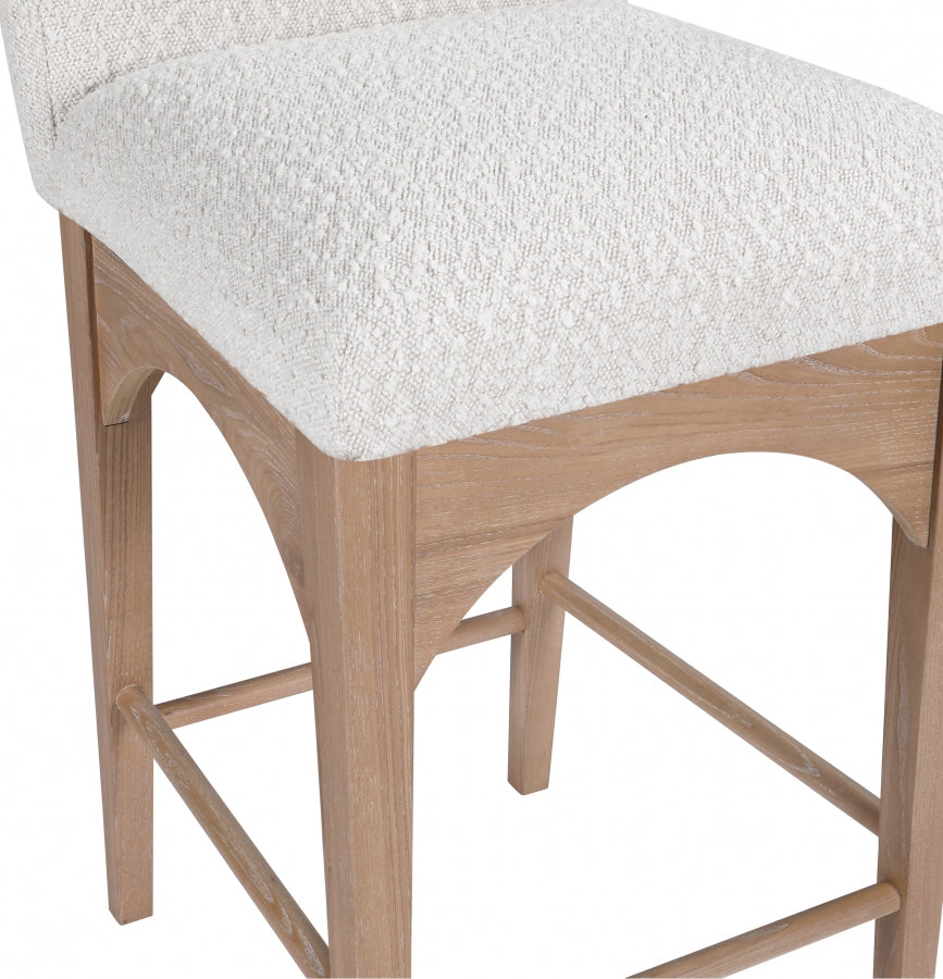 Cream from Meridian - Luna Furniture